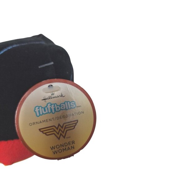 Hallmark Wonder Woman Christmas Plush Ornament 4" - Picture 6 of 6